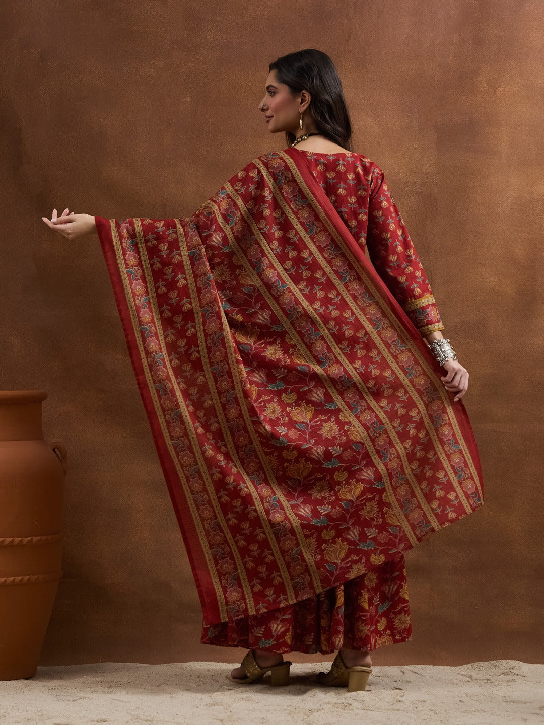 Red Floral Printed Cotton Straight Kurti Skirt & Dupatta Set