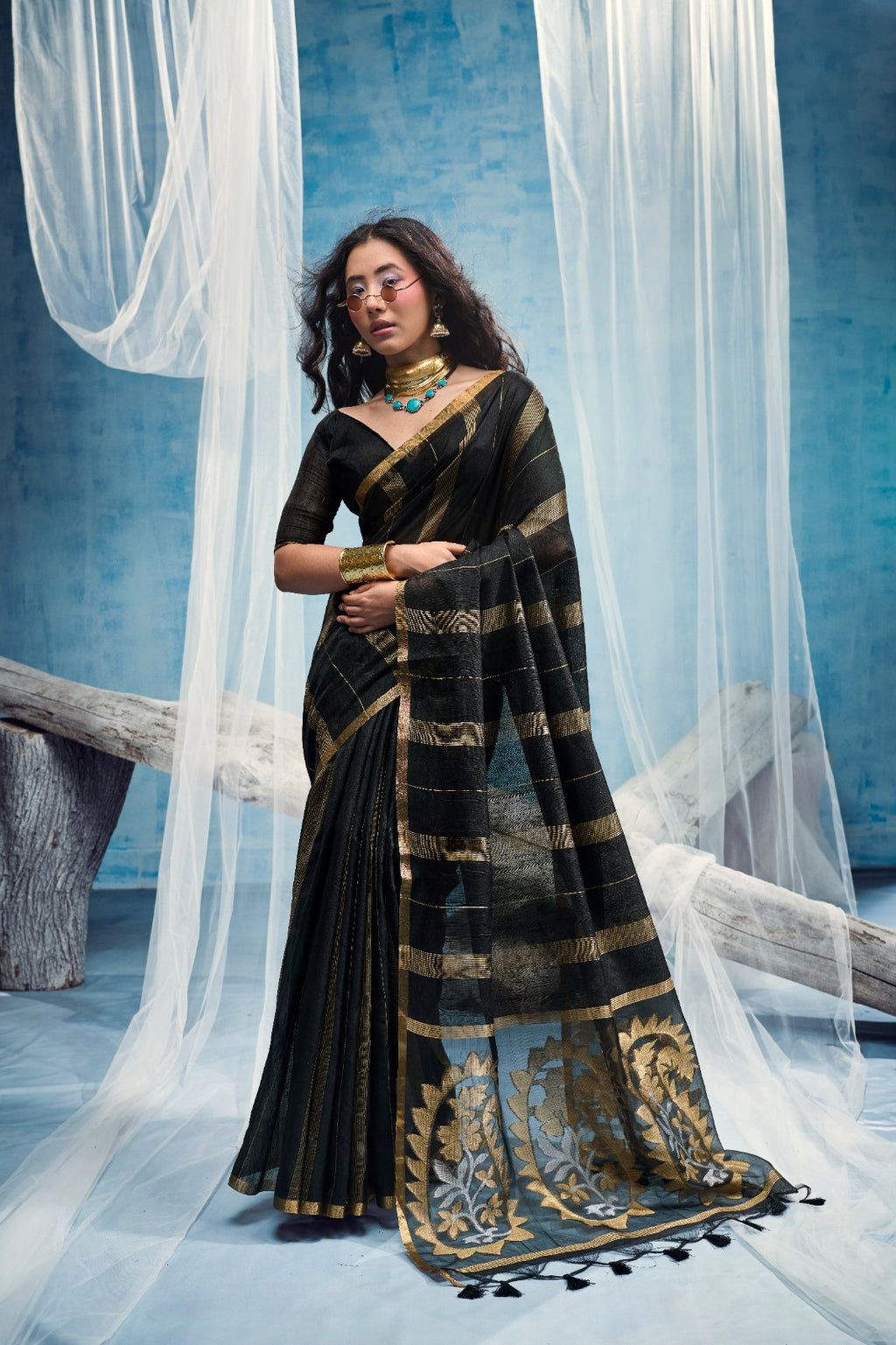 Premium Munga Cotton Handloom Saree with Matching Blouse