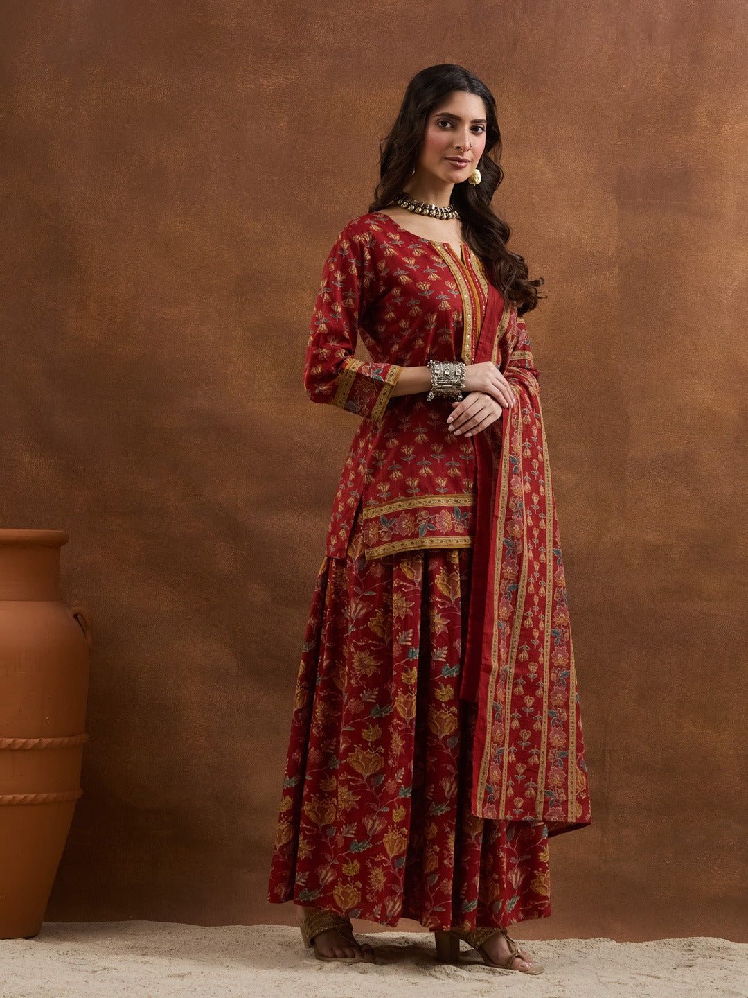 Red Floral Printed Cotton Straight Kurti Skirt & Dupatta Set