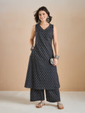 Women Floral Printed Pure Cotton A-line Black Kurta With Palazzos
