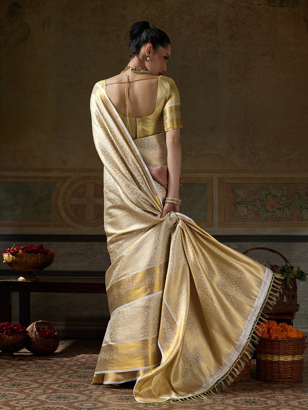 Royal Kanchivaram Silk Sarees: Pure Opulence for Weddings & Celebrations