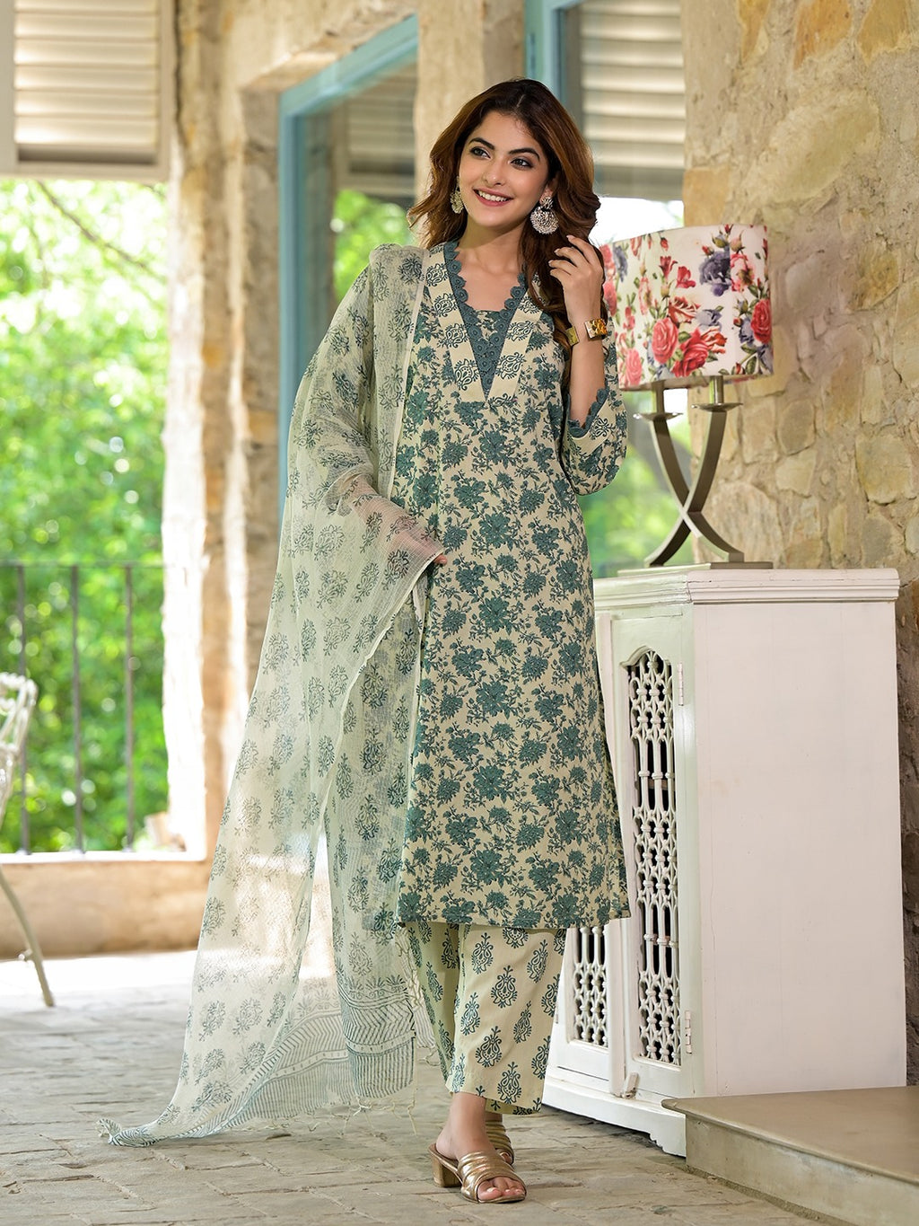 Bottle Green Floral Print Kurta Set for Women
