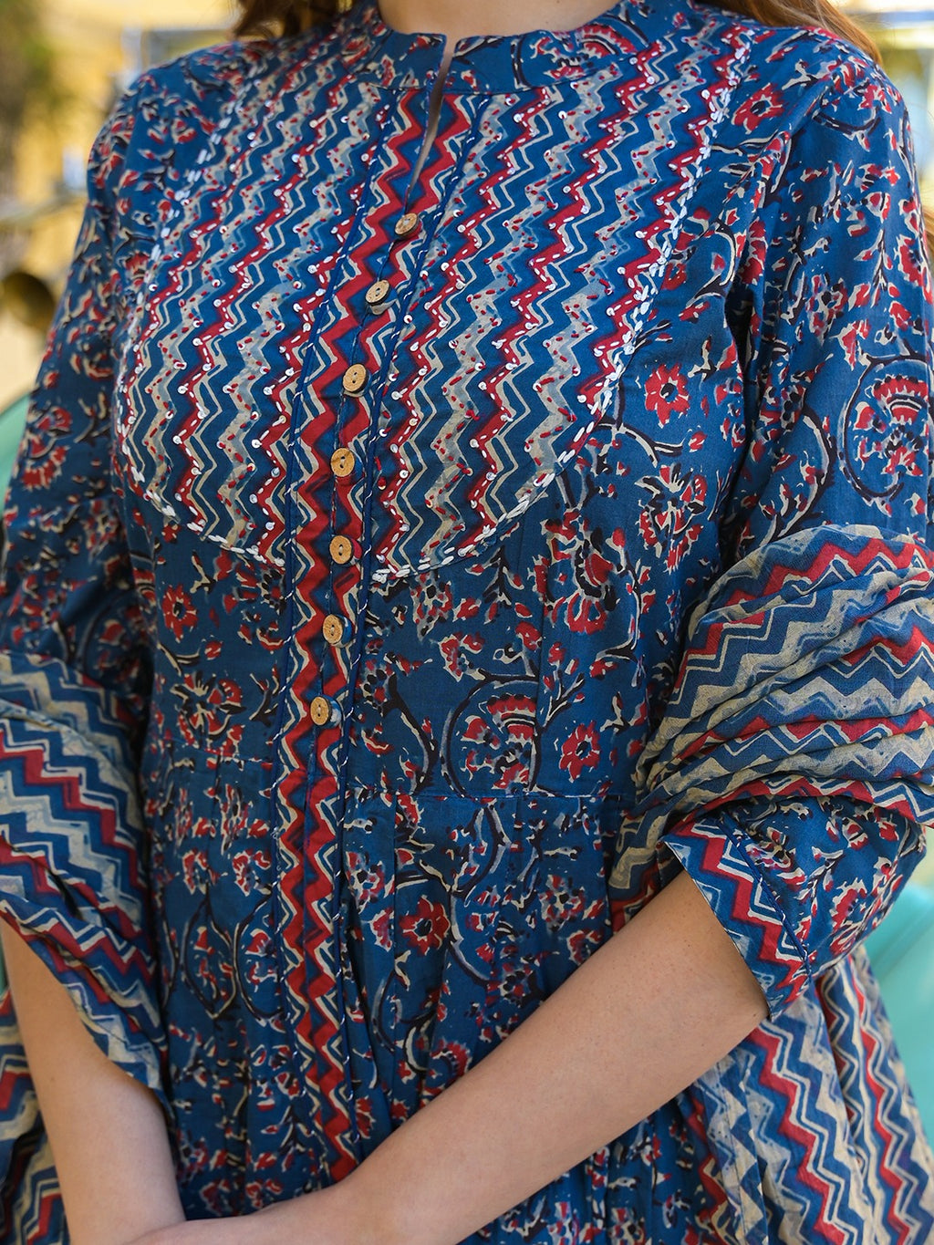 Multicolor Floral Print Kurta Pant With Dupatta