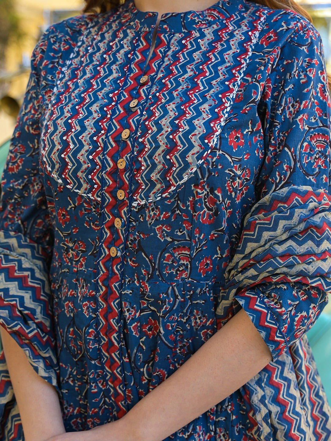 Multicolor Floral Print Kurta Pant With Dupatta