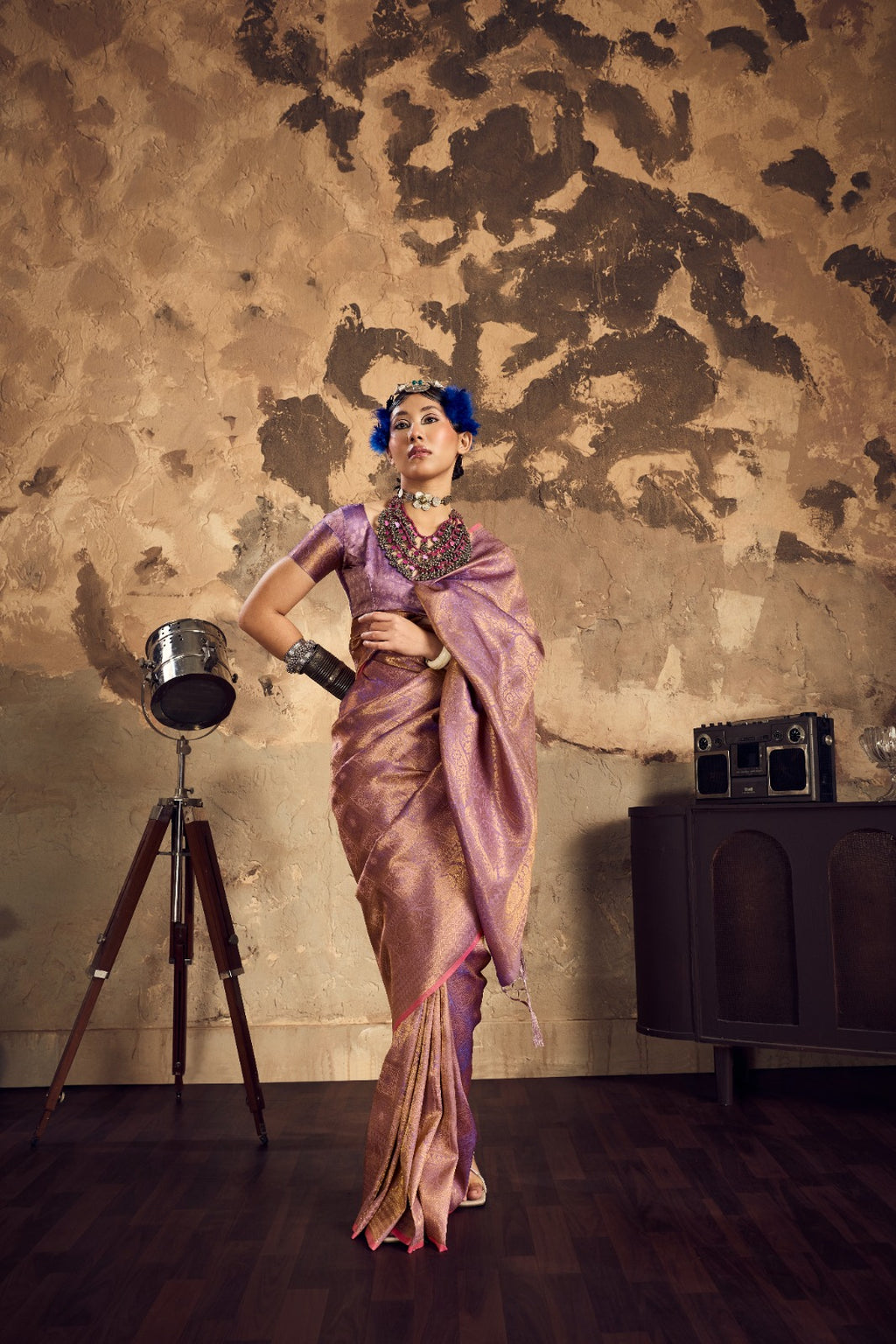 Ethereal Handloom Silk Saree with Intricate Weaving & Unstitched Blouse Piece