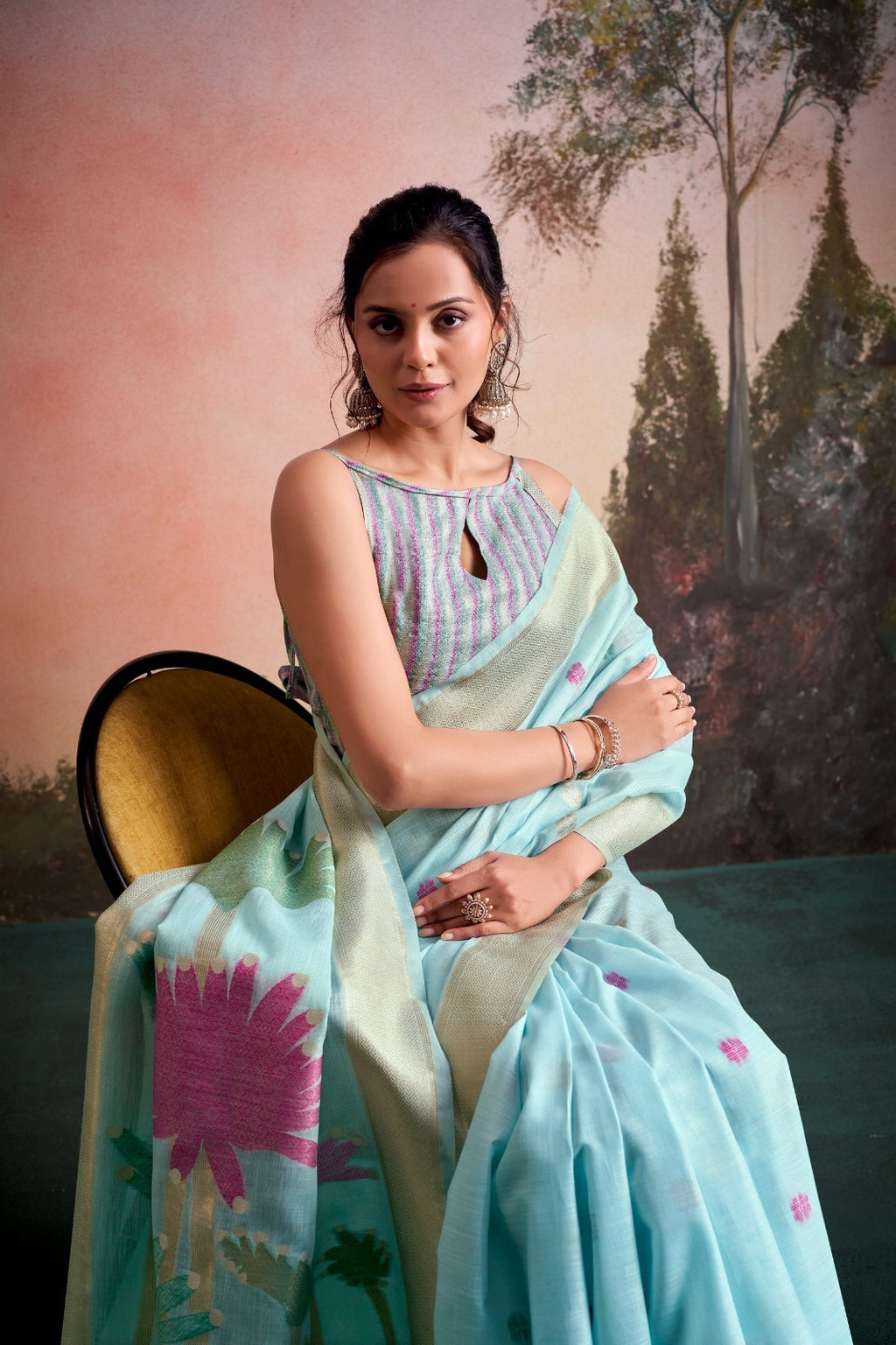 Ethereal Linen Silk Saree with Floral Motif Pallu & Printed Blouse Piece