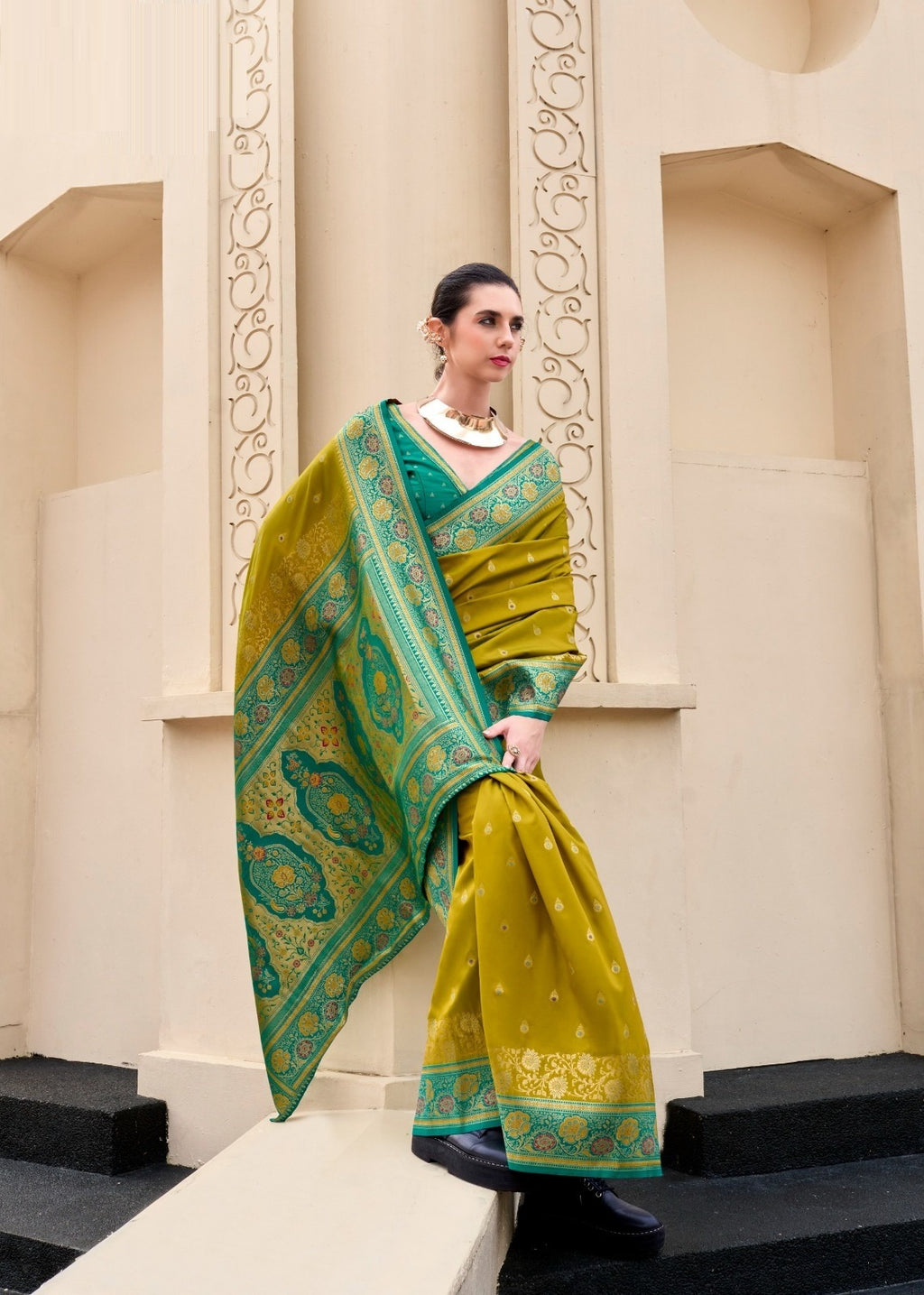 Soft Banarasi Silk Saree Online – Lightweight Festive & Wedding Wear Saree Collection