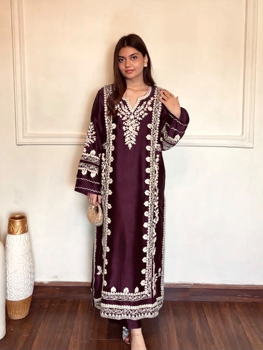 Effortless Opulence: Oversized Pure Satin Rayon Embroidered Kaftan Set with GPU Lace Tabby Organza Dupatta