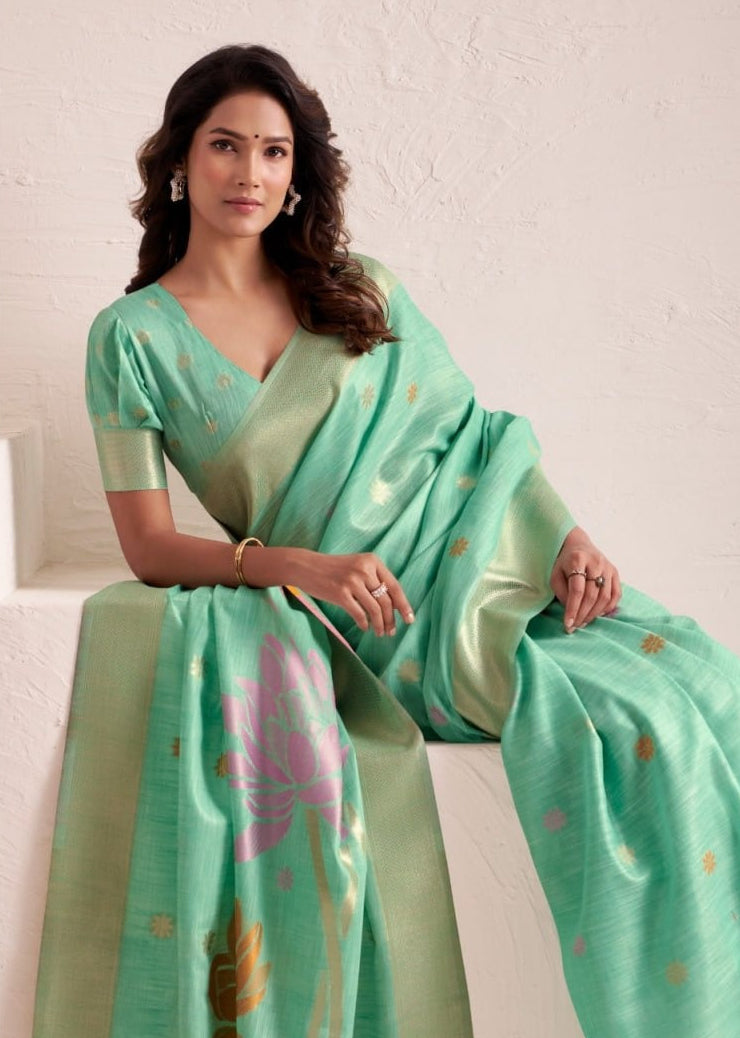 Dynamic Silk: Soft Linen Saree with Rich Jacquard Pallu & Matching Blouse Piece