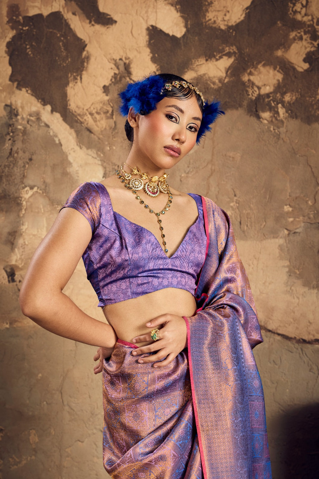 Ethereal Handloom Silk Saree with Intricate Weaving & Unstitched Blouse Piece