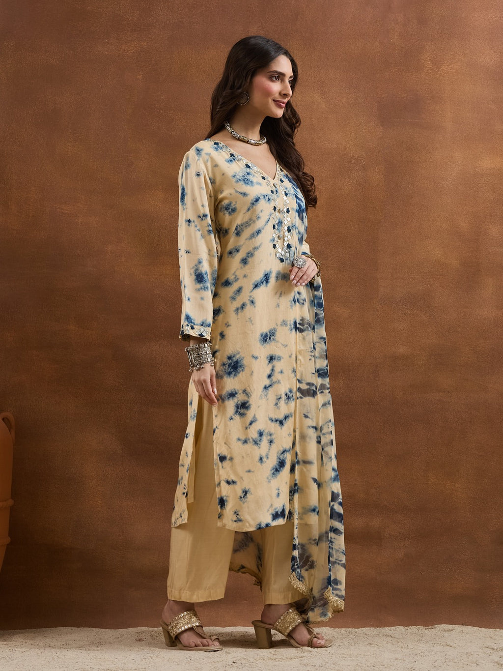Navy Cream Muslin Tie-and-Dye Straight Kurta Set with Mirror & Embroidery Work