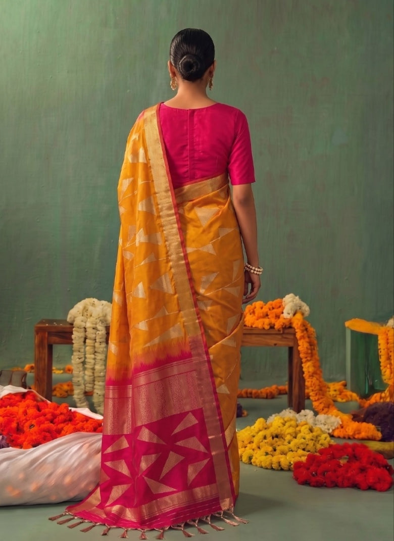 Opulent Radiance: Silk Blend Zari Saree with Contrast Border & Designer Pallu
