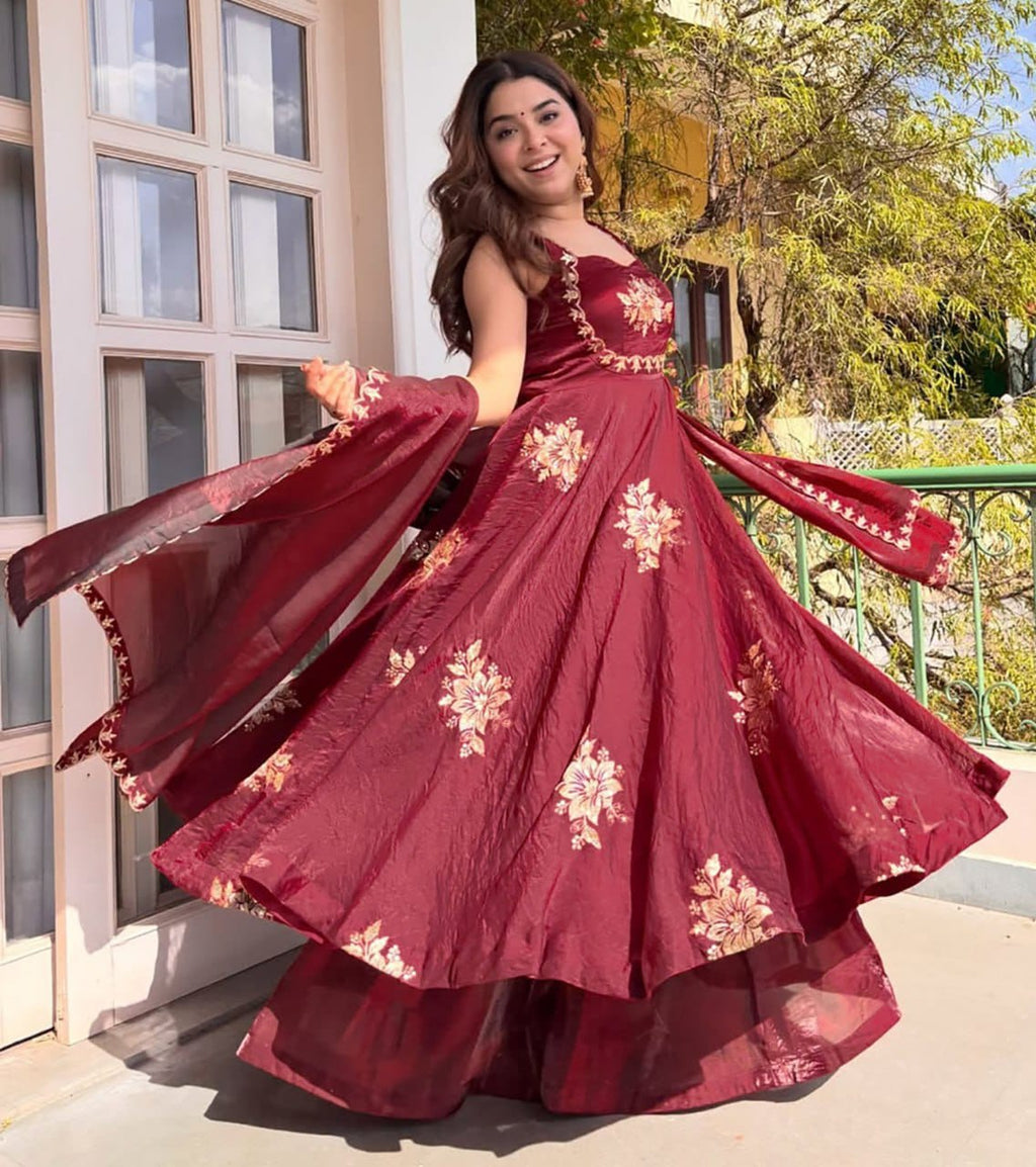 Regal Sophistication: Premium Fendy Silk Anarkali Set with Intricate Zari & Sequin Embroidery