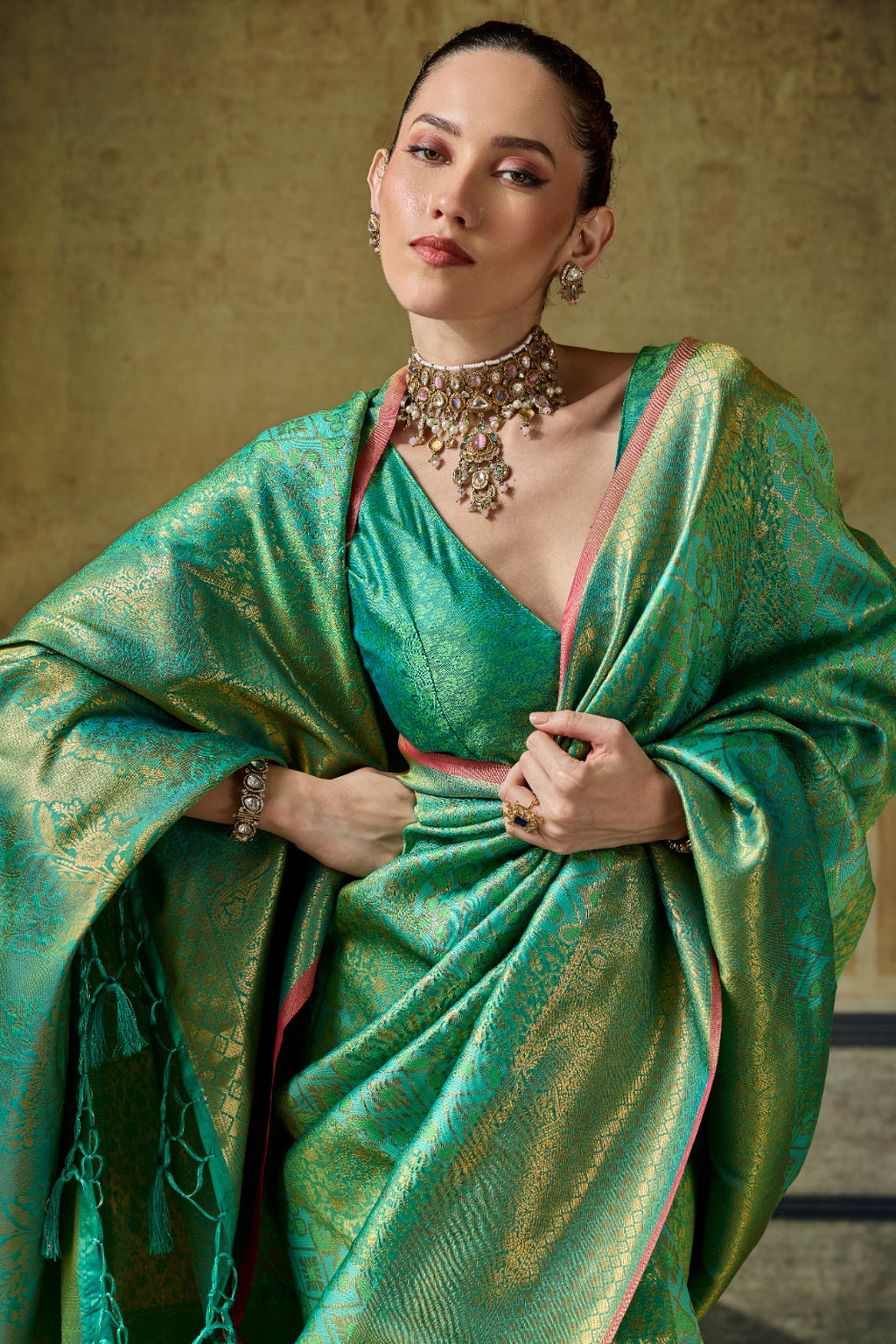 Handloom Silk Saree with Matching Silk Blouse | Festive & Partywear