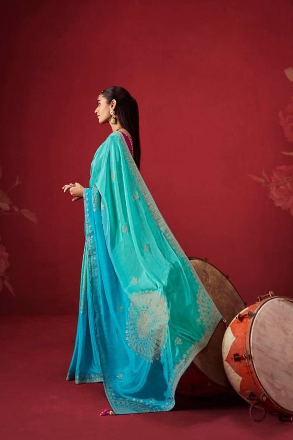 Ombré Dola Crape Silk Saree with Handcrafted Kundan Blouse