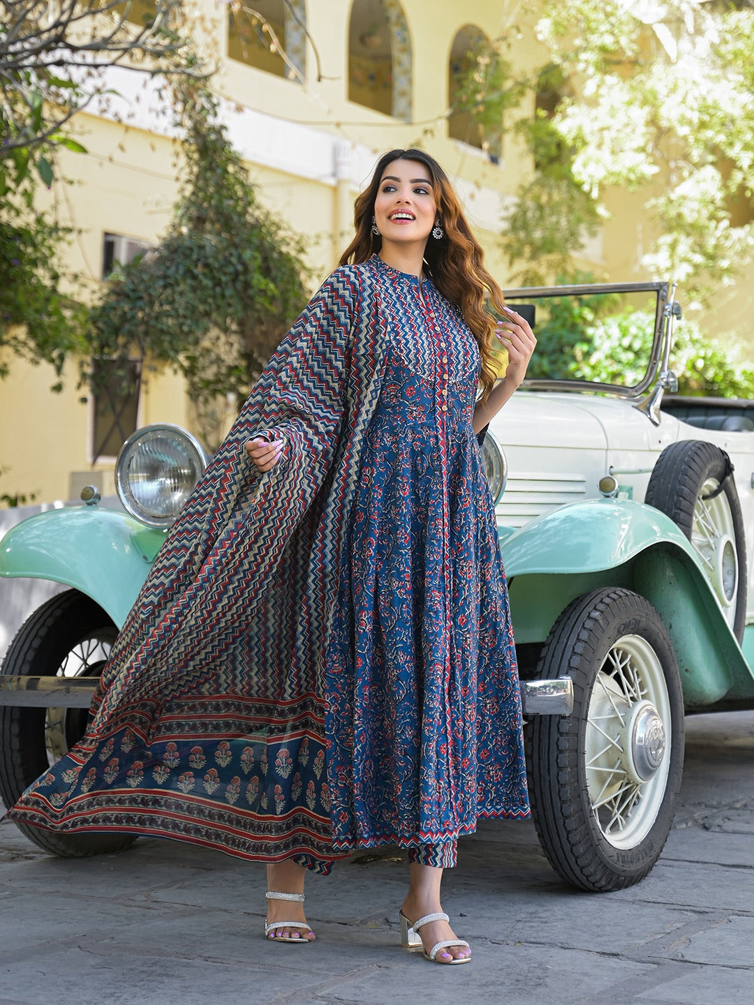 Multicolor Floral Print Kurta Pant With Dupatta