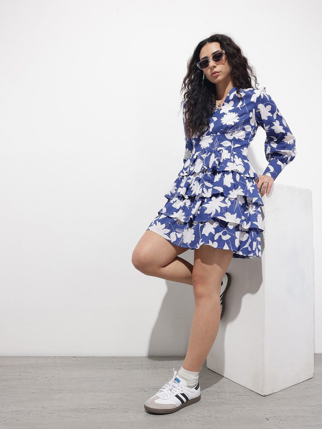 Long Sleeve Blue V-Neck Cotton Midi Dress