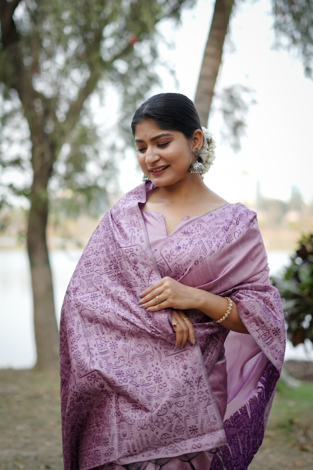 Royal Handloom Raw Silk Saree with Gala Border Detail & Running Blouse Piece