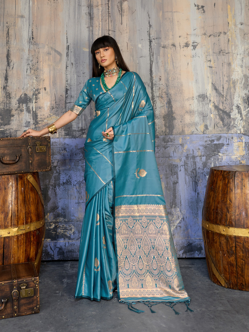 Premium Satin Handloom Weaving Saree – Elegant Festive Collection