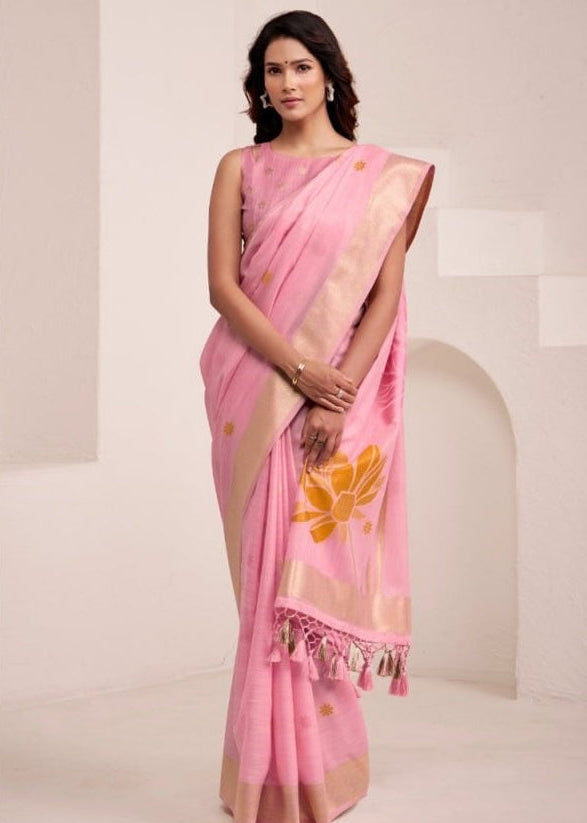 Dynamic Silk: Soft Linen Saree with Rich Jacquard Pallu & Matching Blouse Piece
