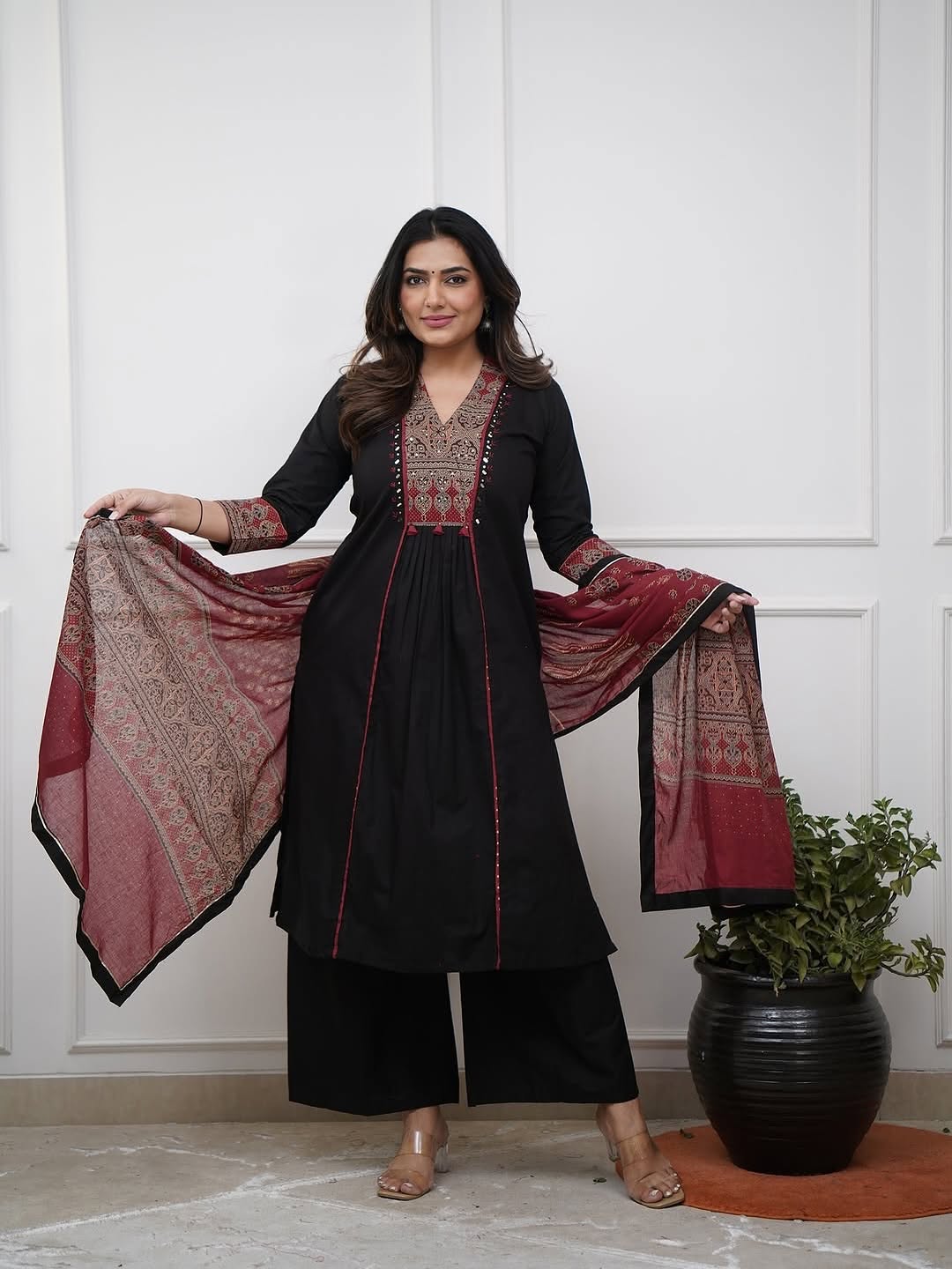 Steal the Spotlight: Handcrafted Mirror-Work Anarkali Kurta Set in Pure Cotton