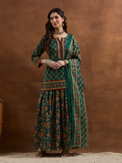 Green Floral Printed Cotton Straight Kurti Skirt & Dupatta Set