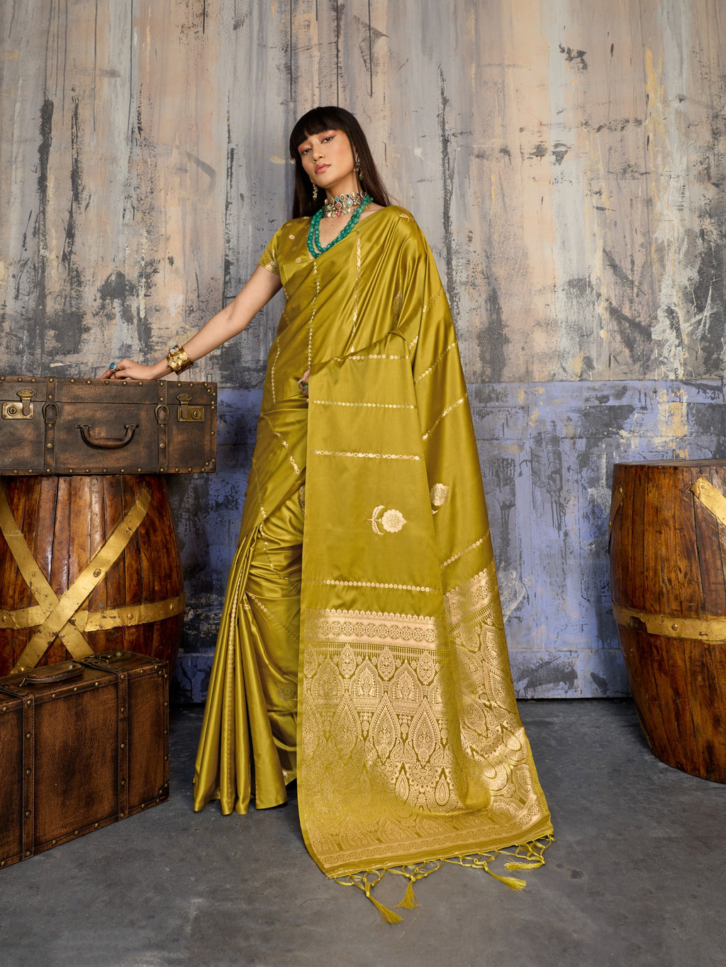 Premium Satin Handloom Weaving Saree – Elegant Festive Collection