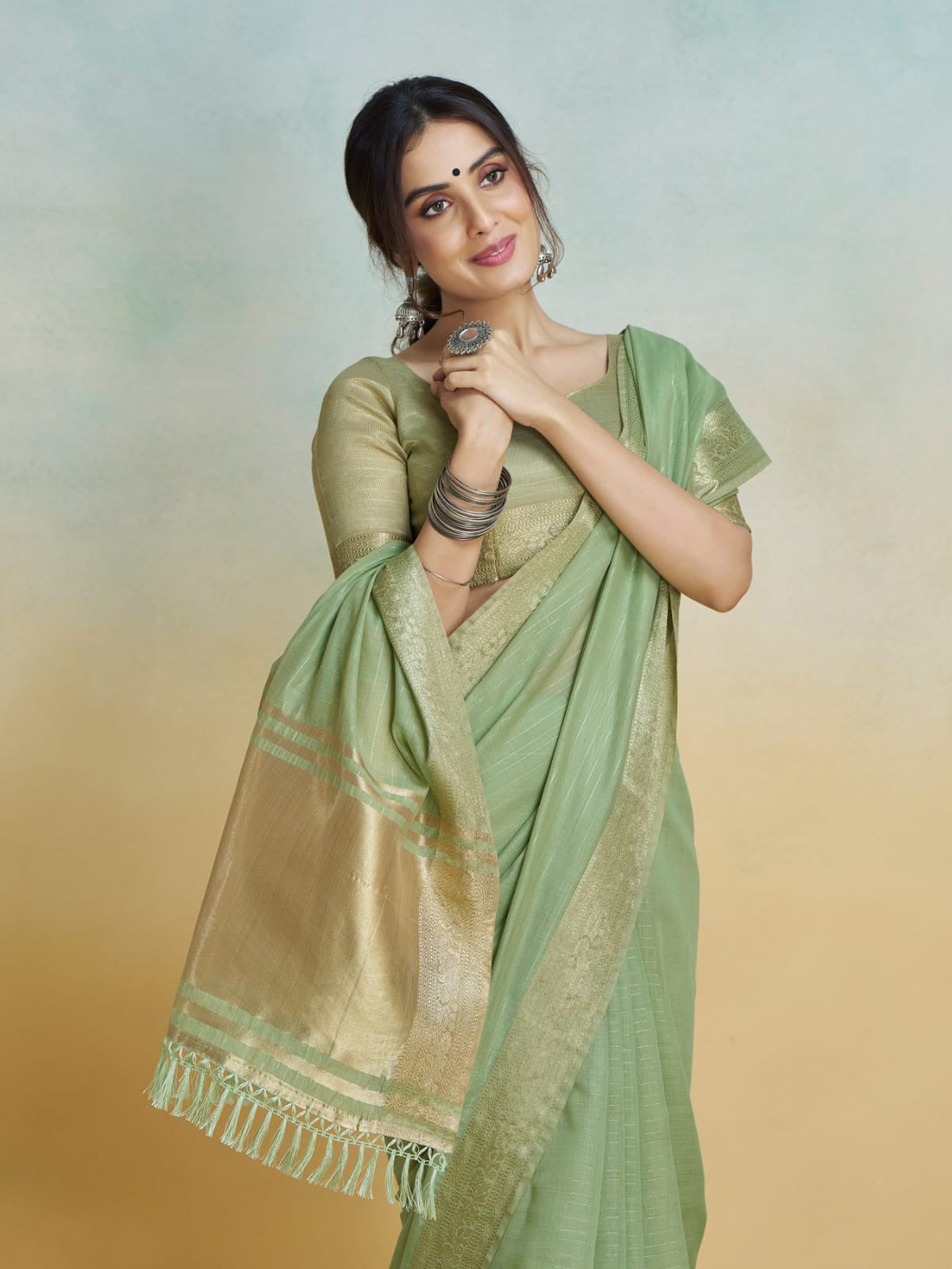 Shine Silk: Premium Handloom Khadi Silk Saree with Digital Prints