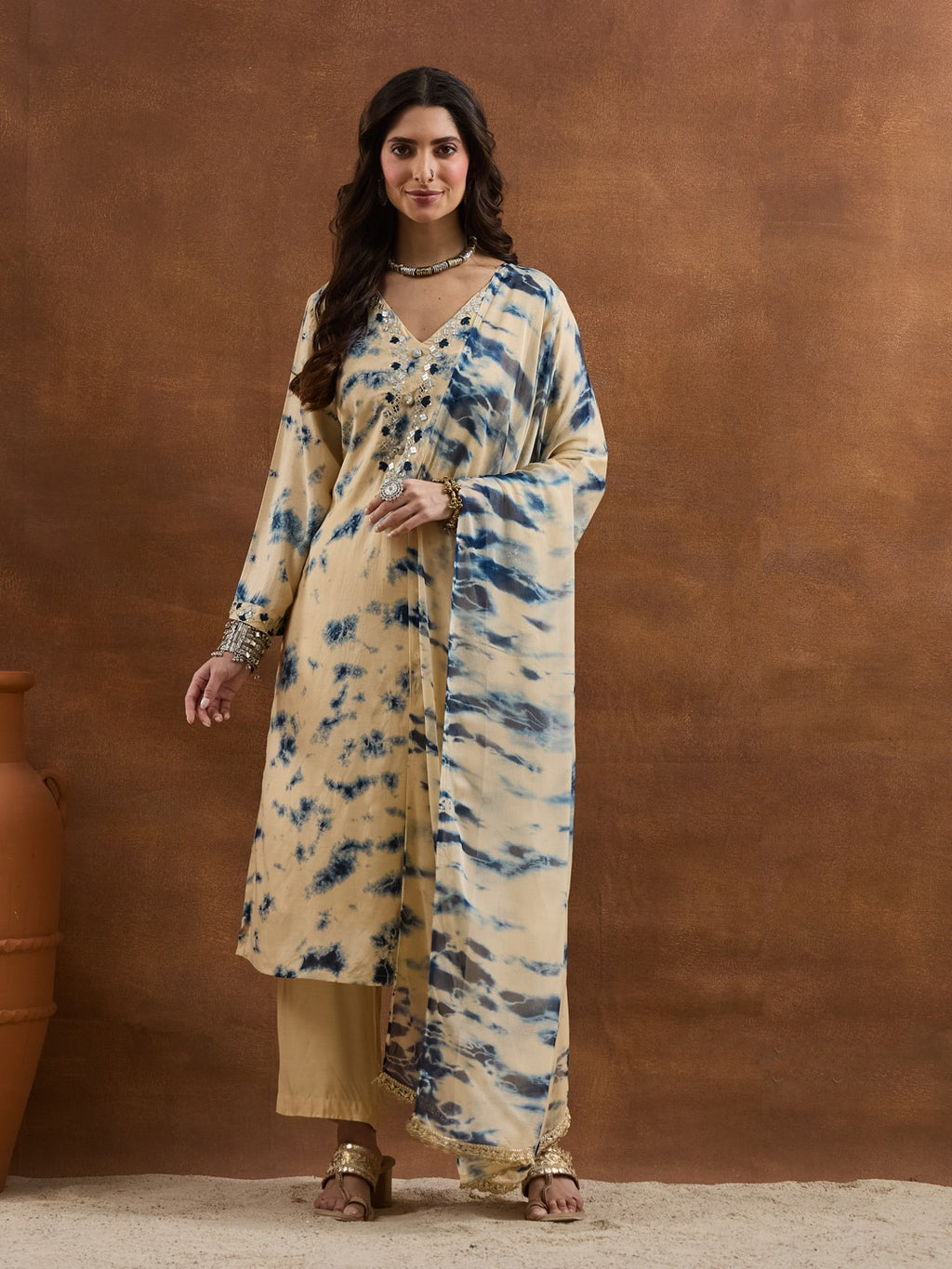 Navy Cream Muslin Tie-and-Dye Straight Kurta Set with Mirror & Embroidery Work