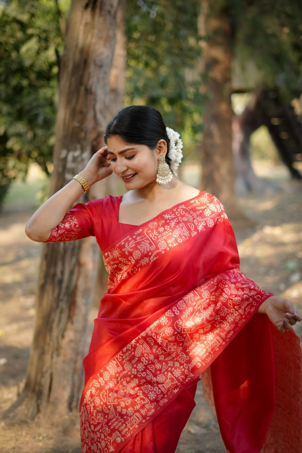 Royal Handloom Raw Silk Saree with Gala Border Detail & Running Blouse Piece