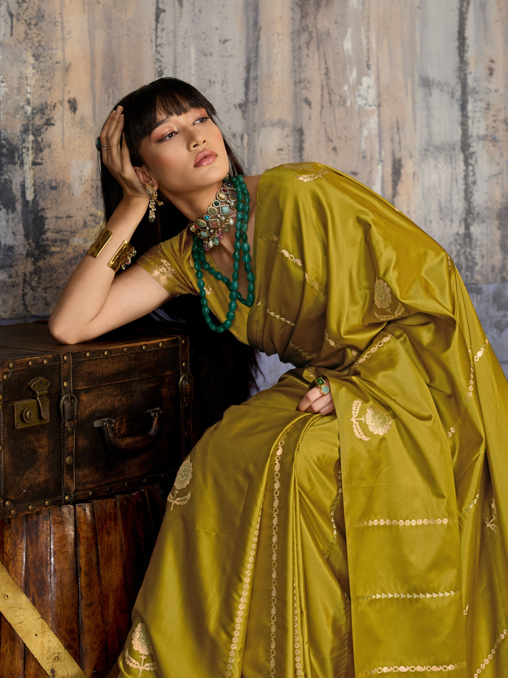 Premium Satin Handloom Weaving Saree – Elegant Festive Collection