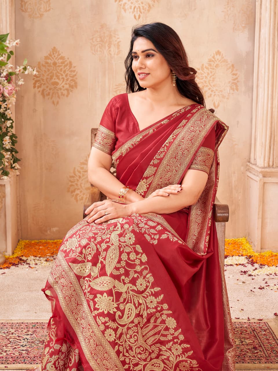 Bangalori Handloom Raw Silk Saree with Intricate Peacock & Jal Weaves
