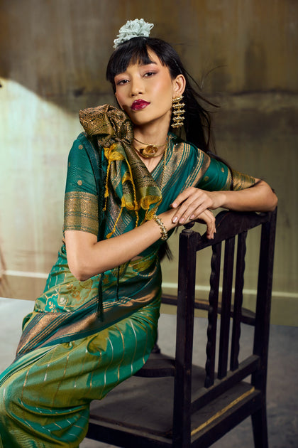 Premium Handloom Silk Saree with Pochampally Weave & Intricate Zari Pallu