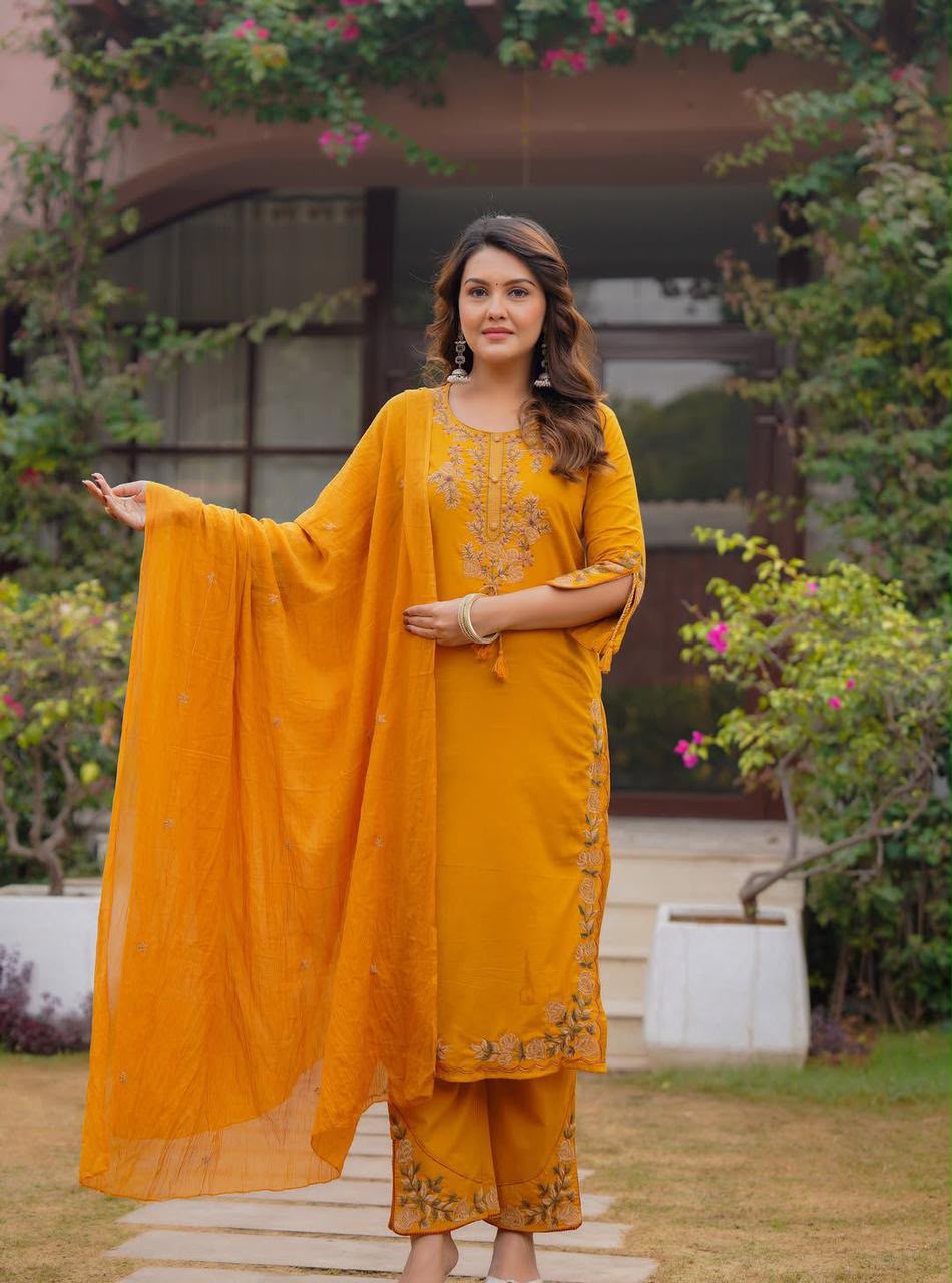 Heavy Embroidered Cotton Kurti Set with Embroidered Plazo, Pocket & Matching Dupatta