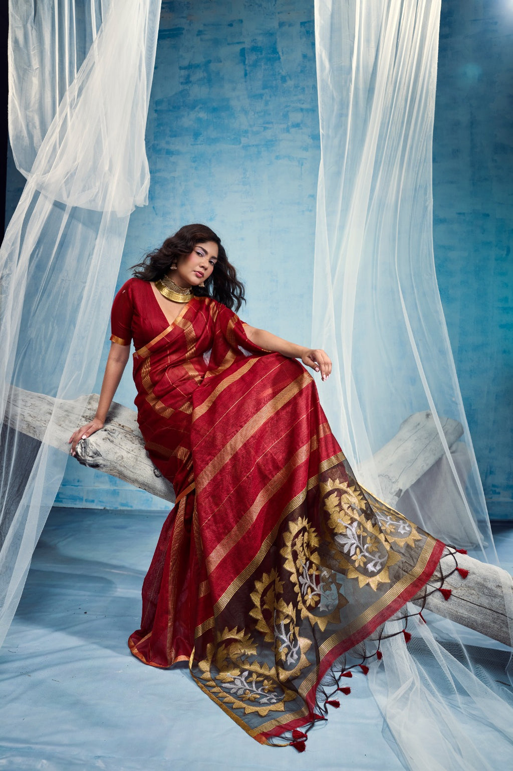Premium Munga Cotton Handloom Saree with Matching Blouse
