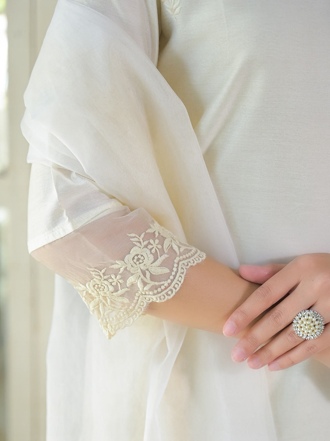 Cream Kurta Pant with Dupatta
