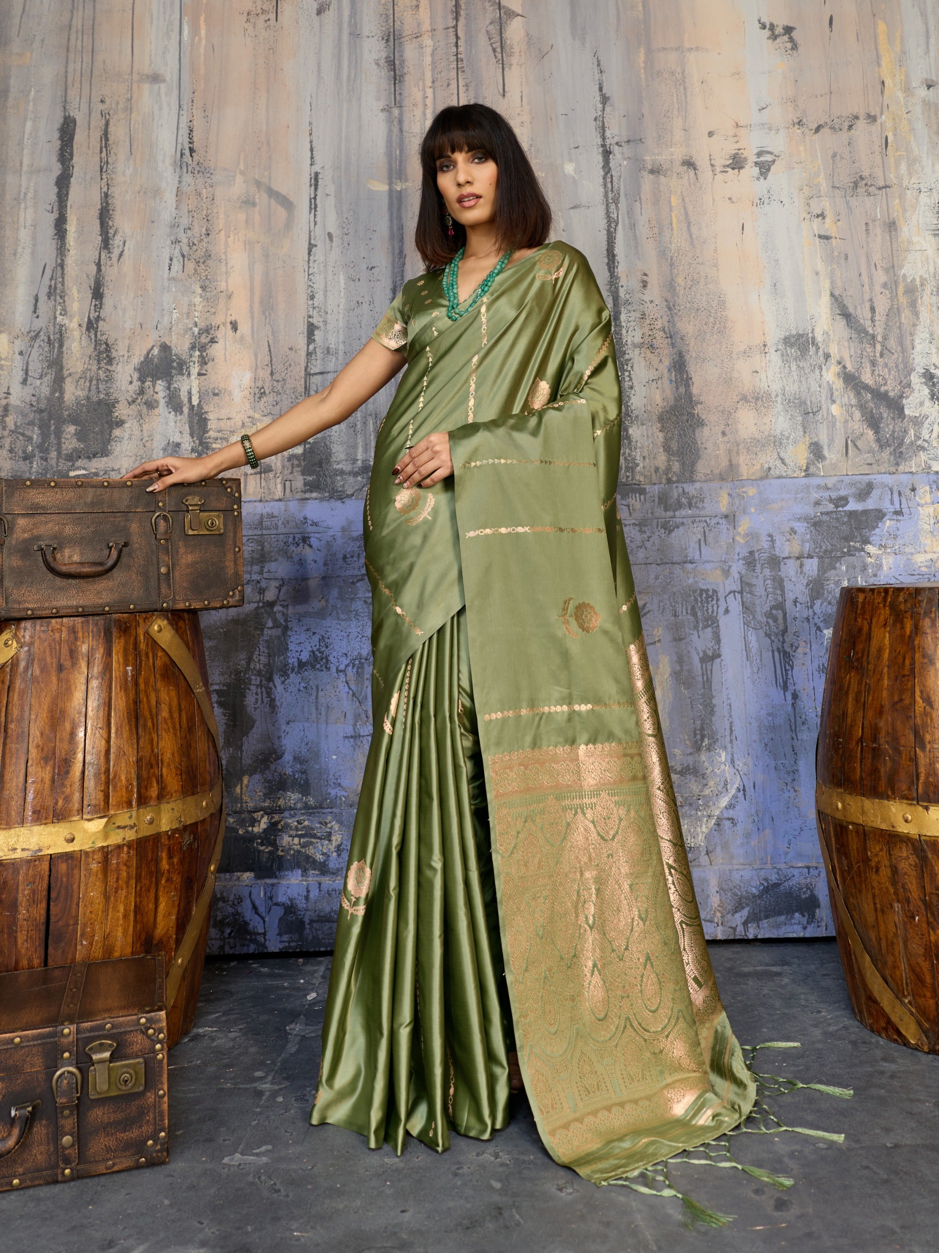 Premium Satin Handloom Weaving Saree – Elegant Festive Collection