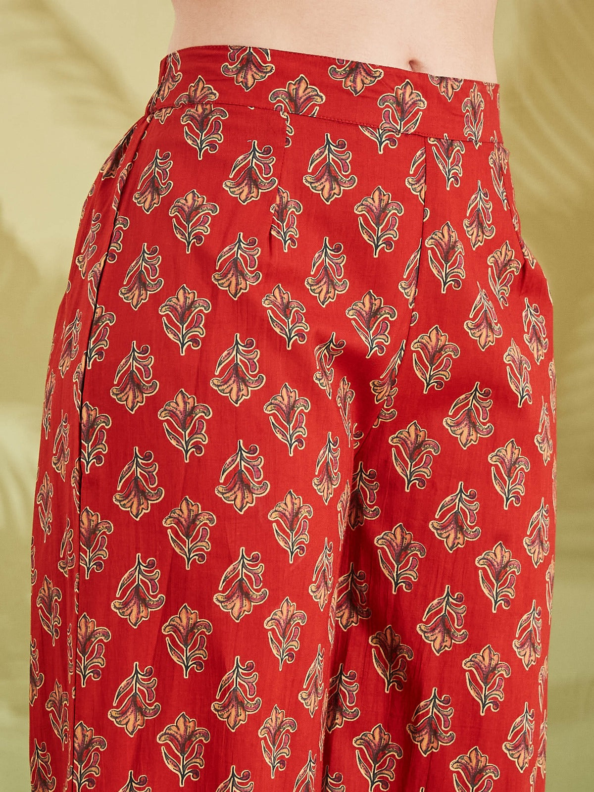 Women Floral Printed Pure Cotton A-line Red Anarkali Kurta With Pants