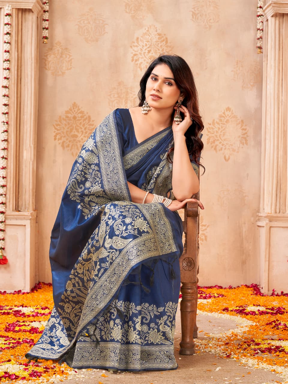 Bangalori Handloom Raw Silk Saree with Intricate Peacock & Jal Weaves