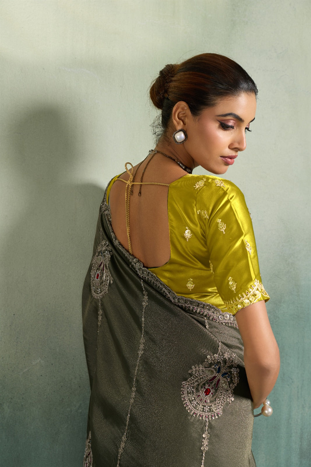 Premium Self-Stripe Giraffe Saree with Handcrafted Butta & Contrast Satin Blouse