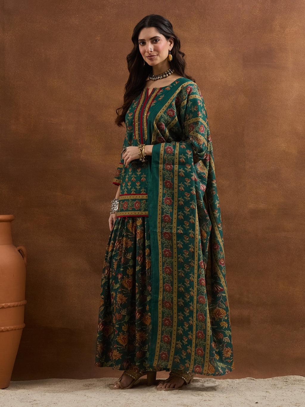 Green Floral Printed Cotton Straight Kurti Skirt & Dupatta Set