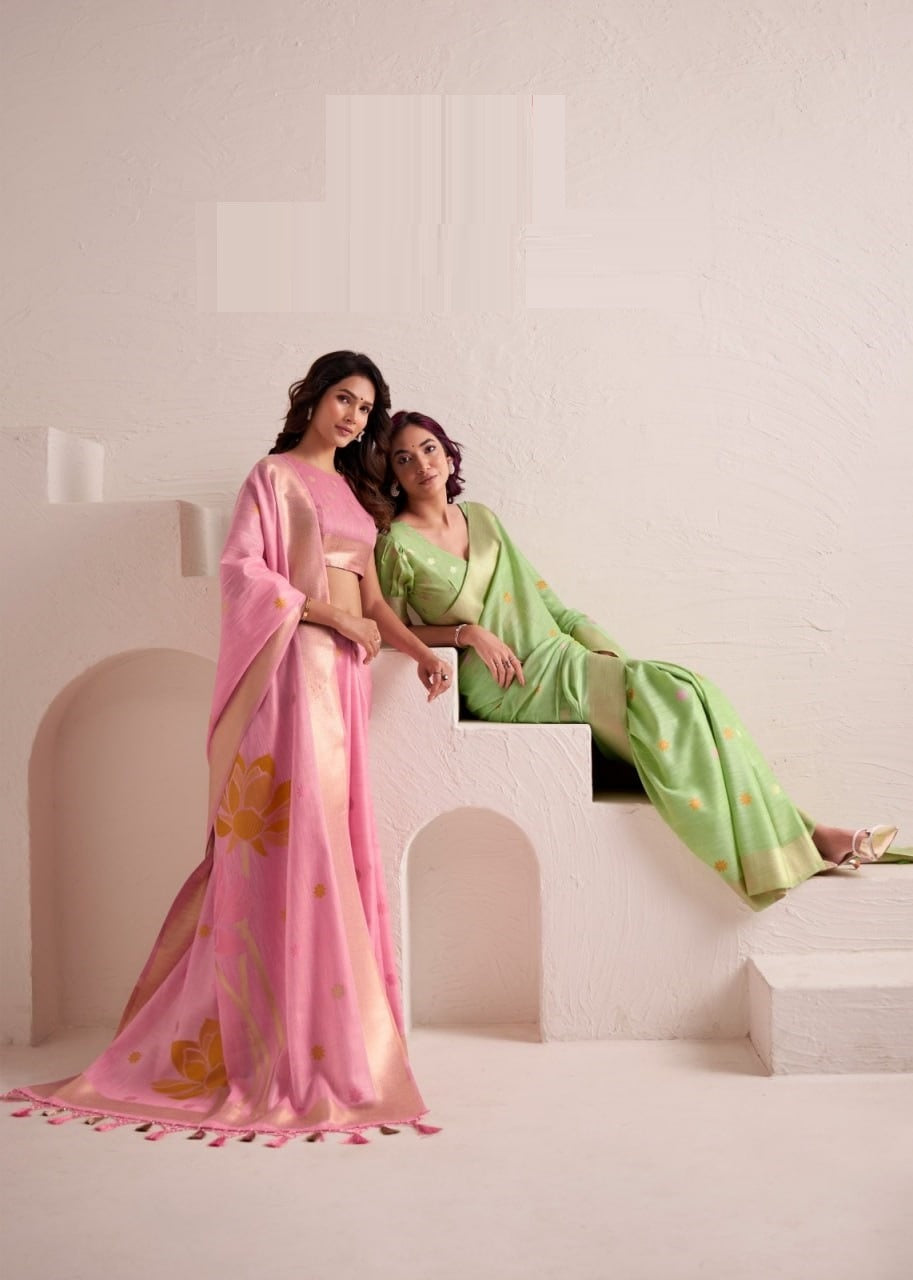 Dynamic Silk: Soft Linen Saree with Rich Jacquard Pallu & Matching Blouse Piece