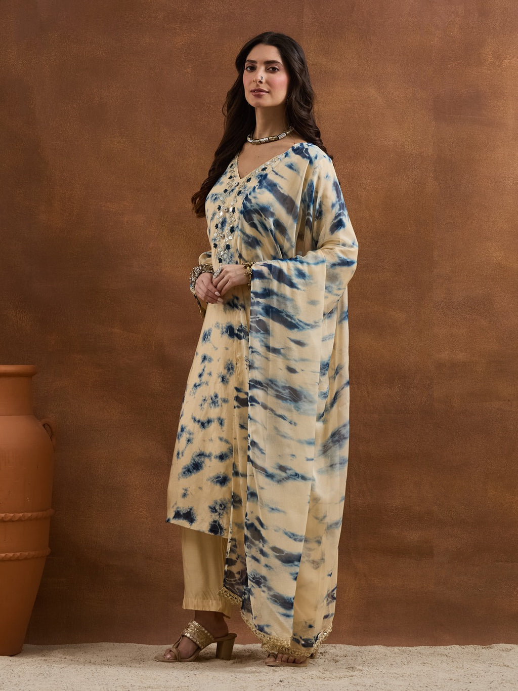 Navy Cream Muslin Tie-and-Dye Straight Kurta Set with Mirror & Embroidery Work