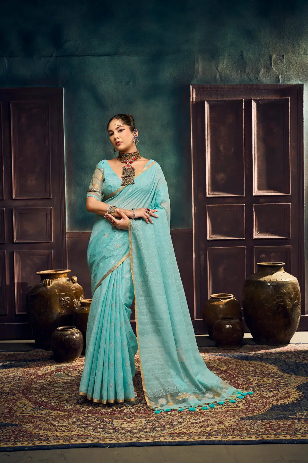 Authentic handloom Munga cotton saree with lightweight drape and woven border