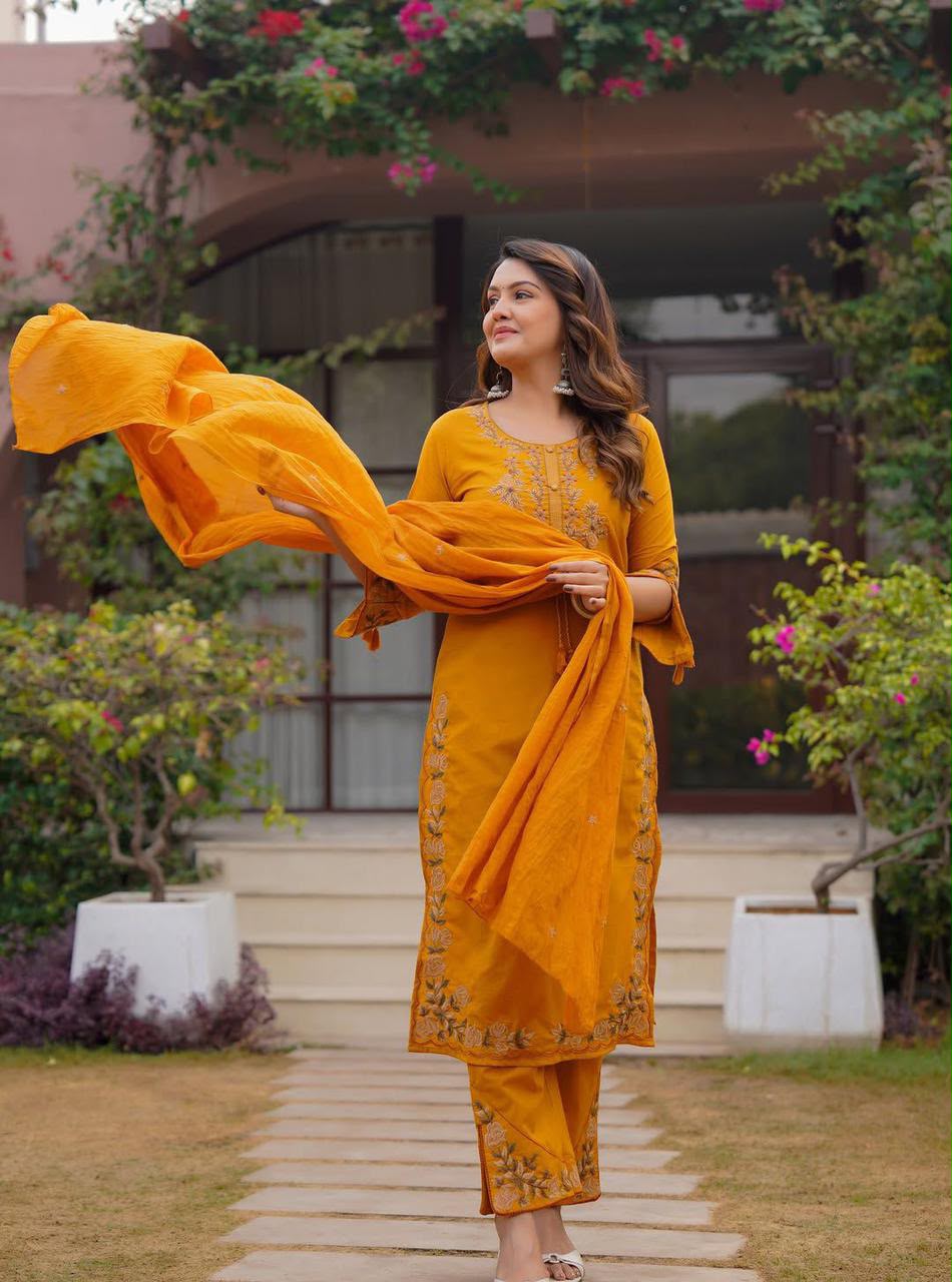 Heavy Embroidered Cotton Kurti Set with Embroidered Plazo, Pocket & Matching Dupatta